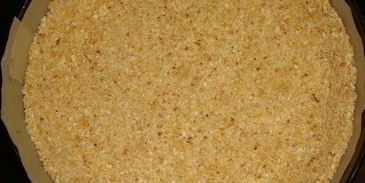 тарт с творогом, джемом и меренгой