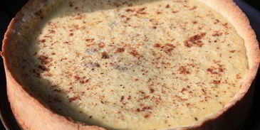 тарт с заварным кремом и мускатным орехом