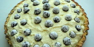 тарт со смородиной и творогом