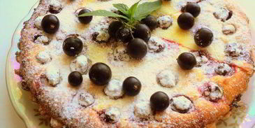 тарт со смородиной и творогом