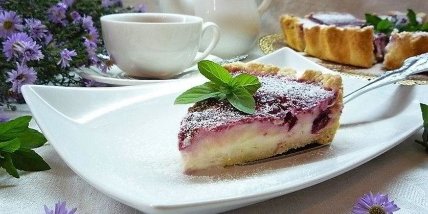 Рецепт вишневого тарта с лаймом и заварным кремом