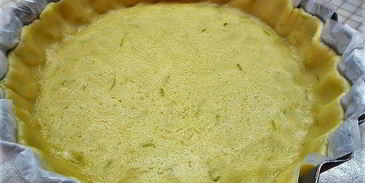 вишневый тарт с лаймом и заварным кремом