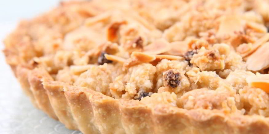 Рецепт яблочного тарта с миндалем