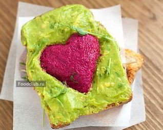 Тост-валентинка