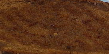 тосты с авокадо и красной икрой