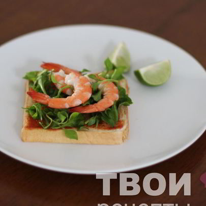 Тосты с креветками
