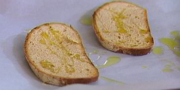 тосты с цукини, сыром и луком