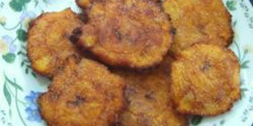 Рецепт жареных плантанов тостонес