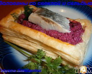 Волованы со свеклой и сельдью