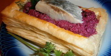 волованы со свеклой и сельдью