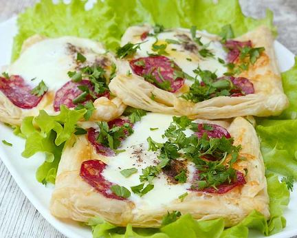 Яичница на тесте