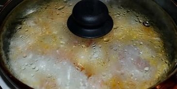 яичница с креветками