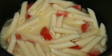 яичница с макаронами