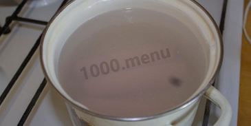 яичница сердечком с сосиской