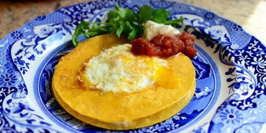 Рецепт яичницы в тортилье