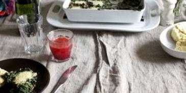 яйца, запеченные с грибами и шпинатом