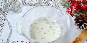 двухцветное заливное с ветчиной и маринованными огурцами