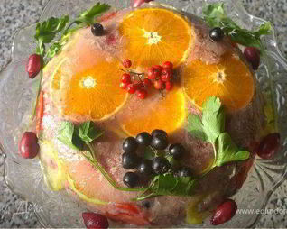 Праздничное заливное из утки с брусникой Утиная история