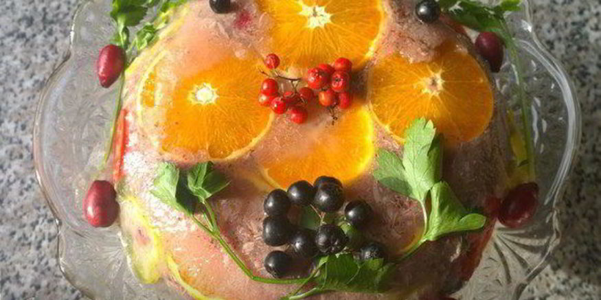 Рецепт праздничного заливного из утки с брусникой утиная история