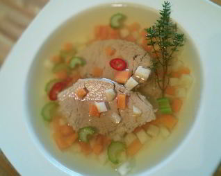 Телячье заливное