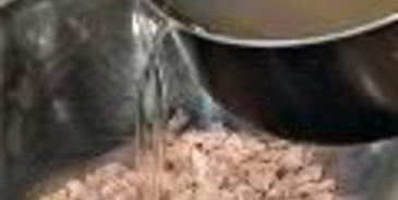 заливное из курицы с грецкими орехами