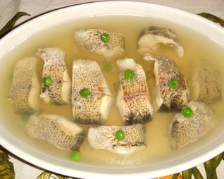 Заливное из щуки