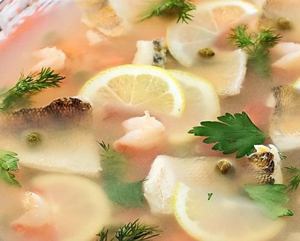 Заливное из судака и креветок