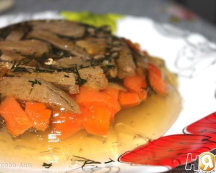 Заливное с говяжьей печенкой