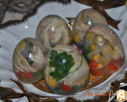 Заливное в яйце