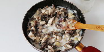 классический жульен с курицей