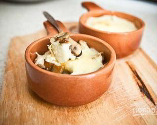 Жульен из шампиньонов классический