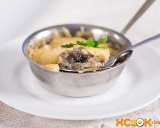 Жульен из шампиньонов