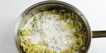 жульен с баклажанами