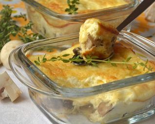 Жульен-суфле с шампиньонами