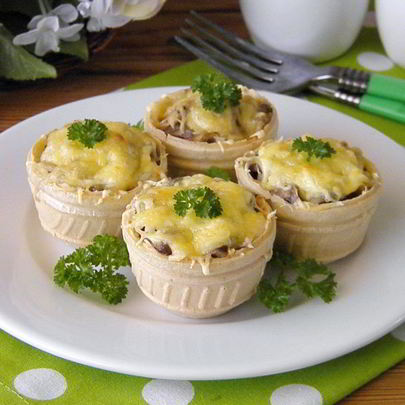 Жульен в тарталетках с грибами